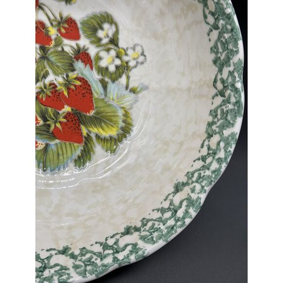 Vintage Ceramic Serving Bowl, Garantito Per Alimenti, Hand Painted Strawberries - Picture 3 of 16